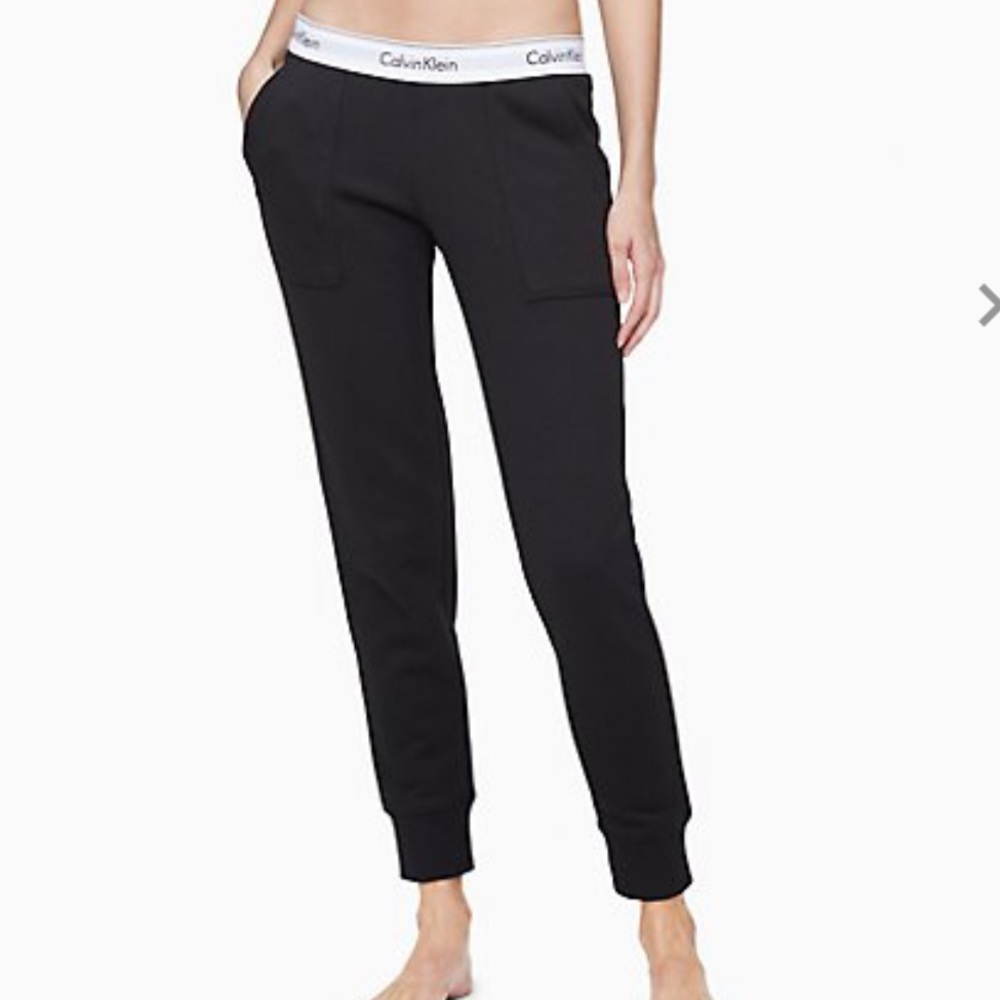 Calvin Klein Sweatpants